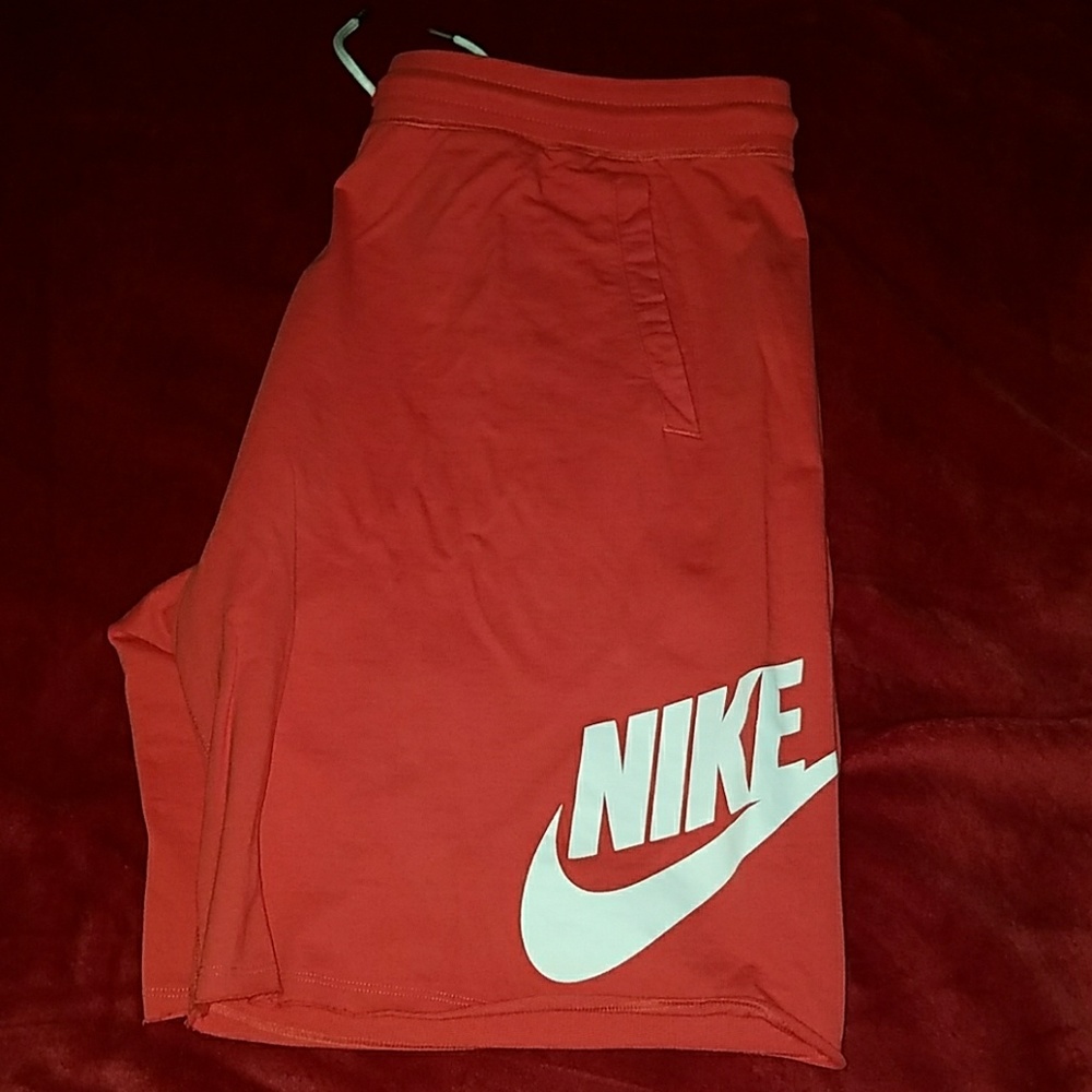 Nike Shorts.